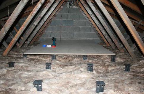 Attic Insulation Detail